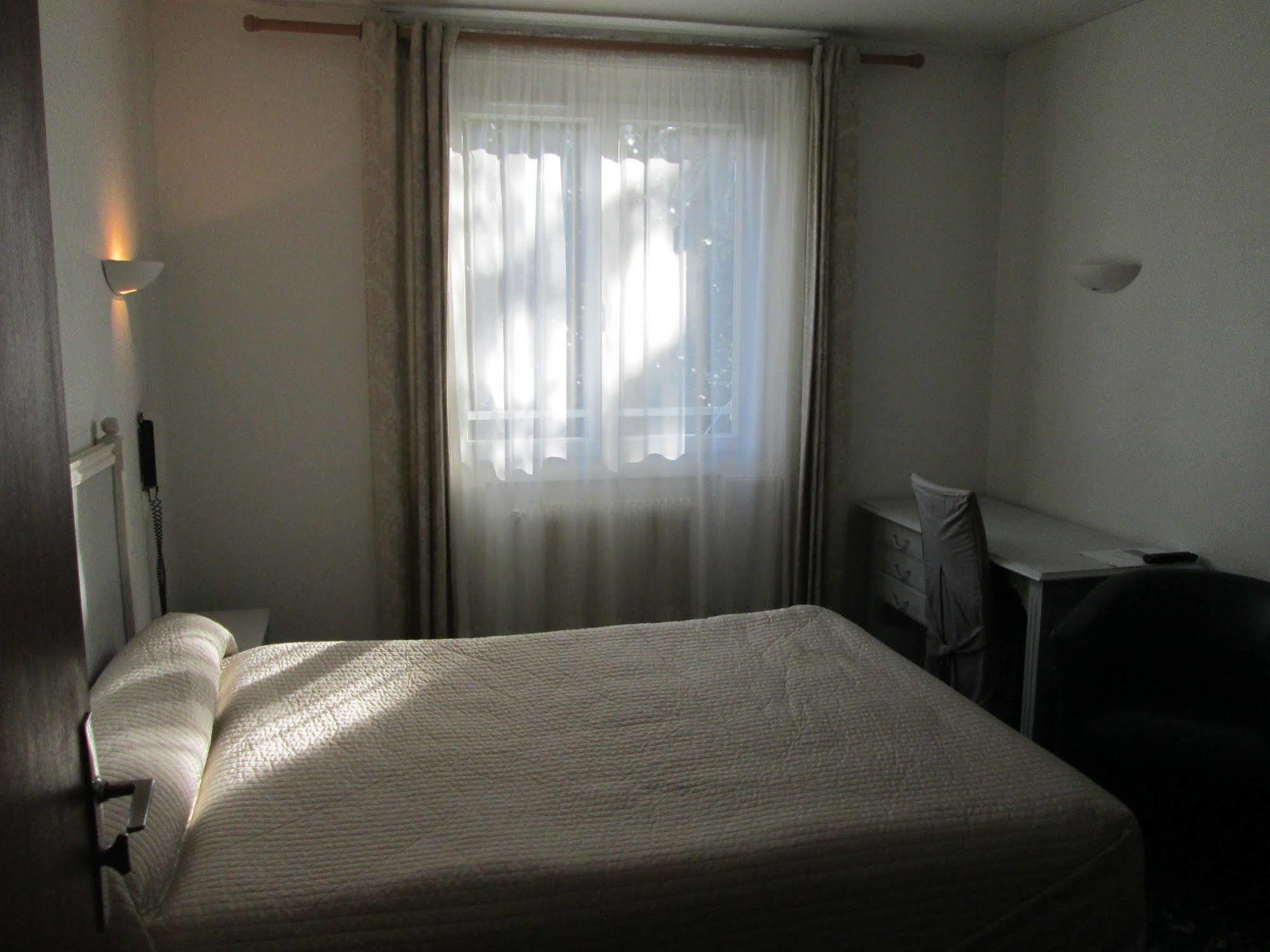 Hotel Victor Hugo Dijon Dış mekan fotoğraf